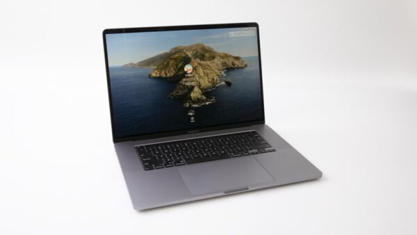 MACBOOK PRO A2141 16" I9